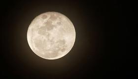کشف دو دهانه برخوردی جوان در ماه
