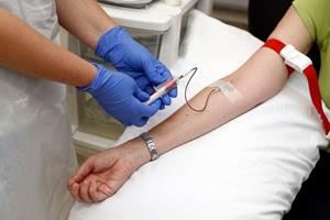 تشخیص زودهنگام نشانه‌های زوال عقل با آزمایش خون