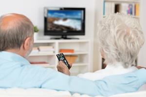 تماشای زیاد تلویزیون می‌تواند باعث مرگ زودرس شود