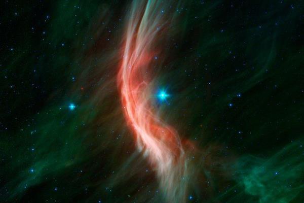 شنای خیره‌کننده ستاره فراری در کهکشان