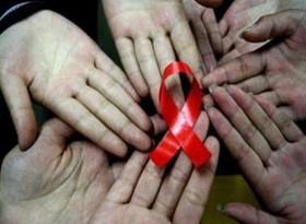اچ‌آی‌وی چگونه به ایدز تبدیل می‌شود 