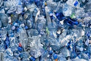تبدیل زباله‌های پلاستیکی به نفت
