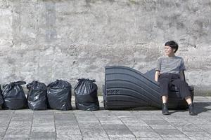 تبدیل ضایعات پلاستیکی به مبلمان شهری