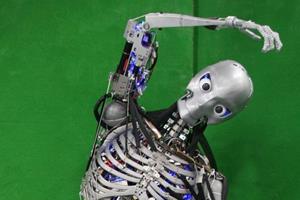 ربات‌های انسان‌نما با اسکلت انسانی