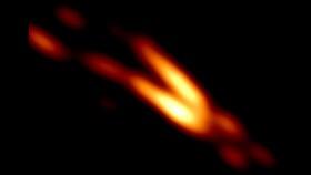 تصاویری از خروج "جت پلاسما" از مرکز یک سیاه‌چاله با جزئیات بی‌نظیر