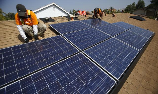 خانه‌های نوساز کالیفرنیا به صفحه‌های خورشیدی مجهز می‌شوند