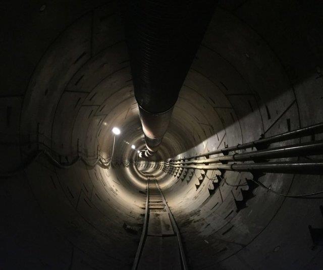 ساخت تونل زیرزمینی لس‌آنجلس رو به اتمام است