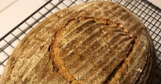 پخت نان تازه با مخمر ۴۵۰۰ ساله!