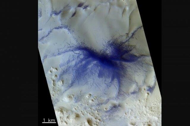 پیدایش یک "عنکبوت آبی" روی سطح مریخ!