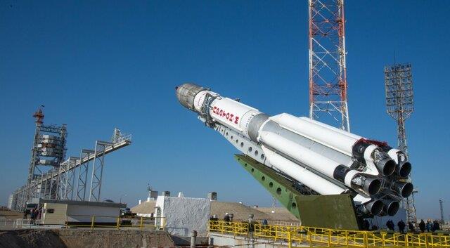 موشک سایوز یک ربات را به فضا می‌برد